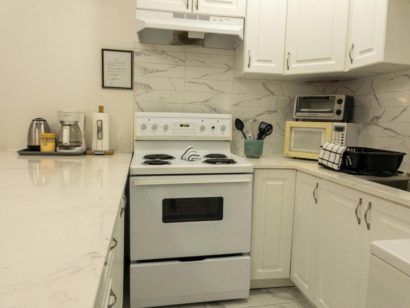 Villa Heart Of Mtr For Memorable Experience 7Minmetro 2 Backyard Fully Equipped Montreal Exterior foto